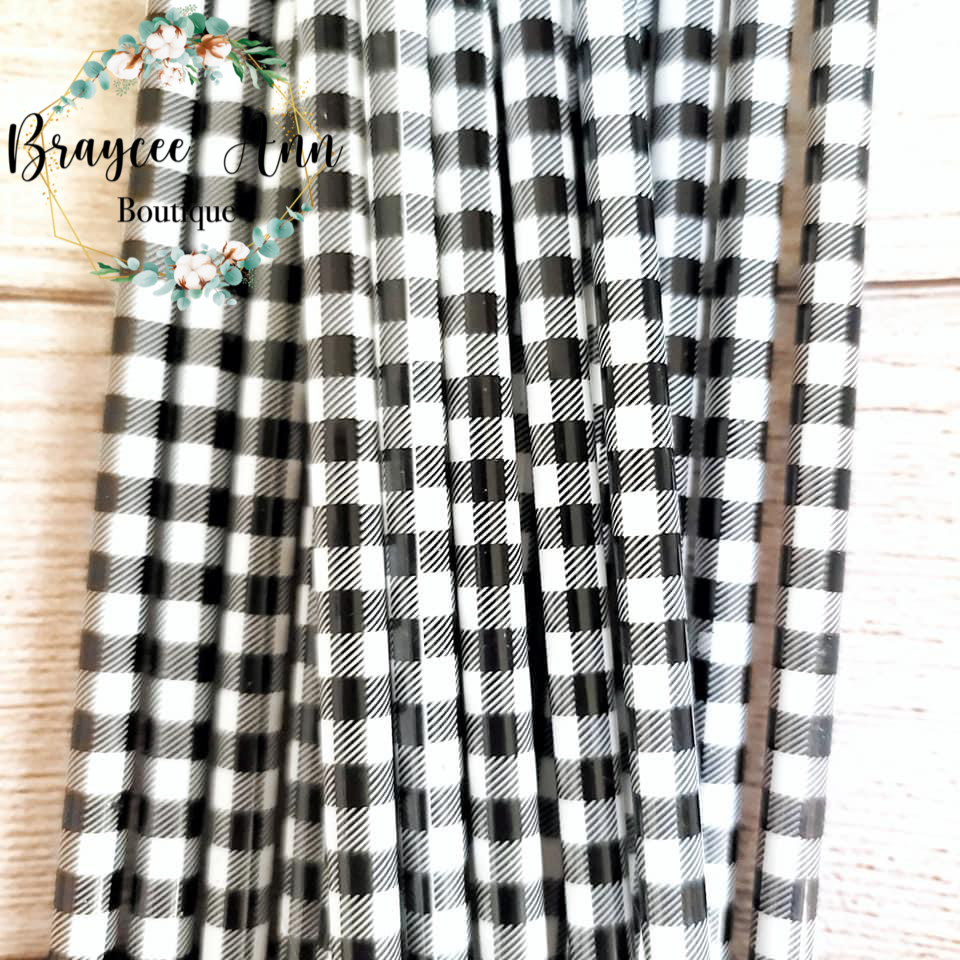 10” White Buffalo Plaid Straws